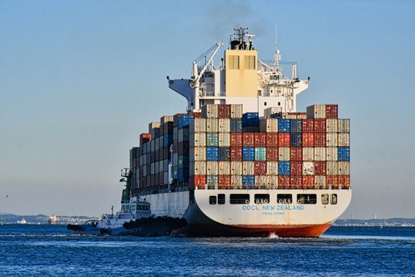 輸入ビジネスにコンテナ船の海上輸送が欠かせない理由とは？